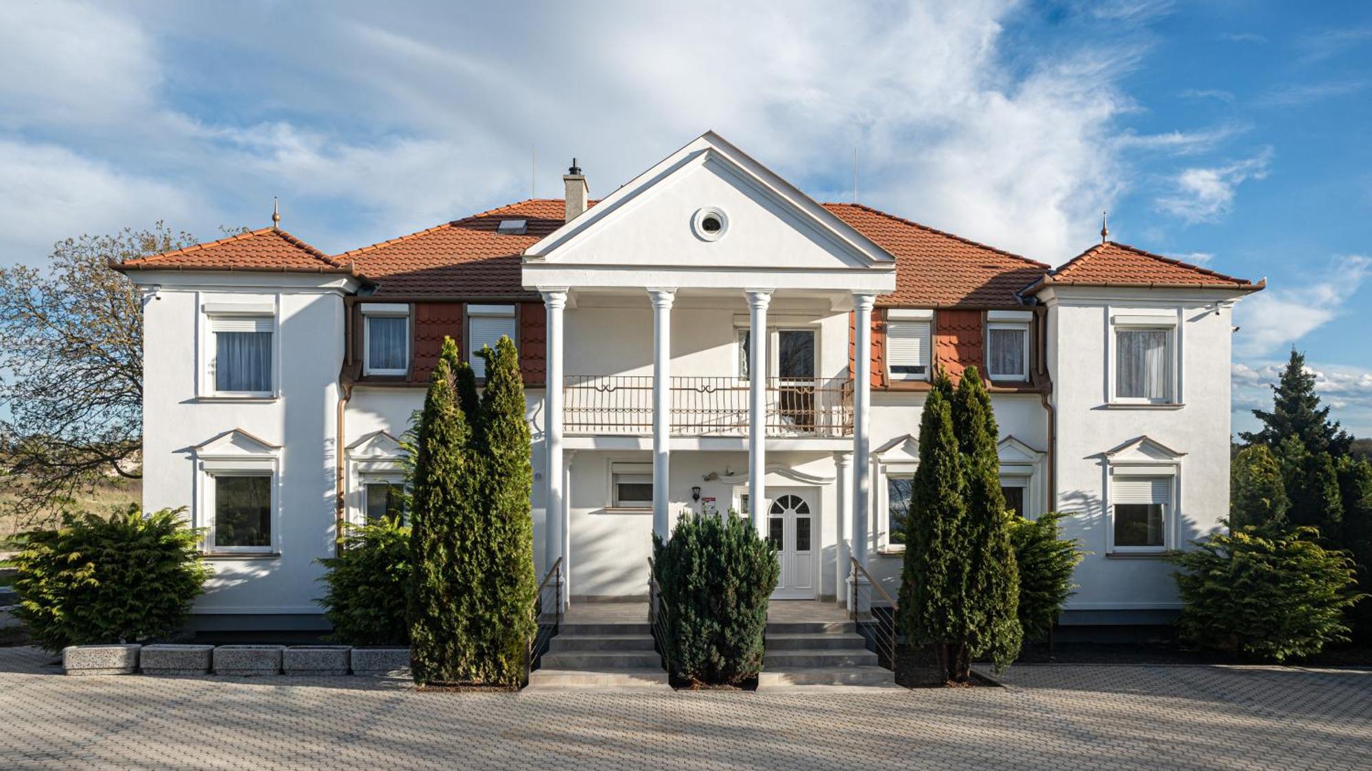 Villa Lilith Smart Fertőrákos Zewnętrze zdjęcie